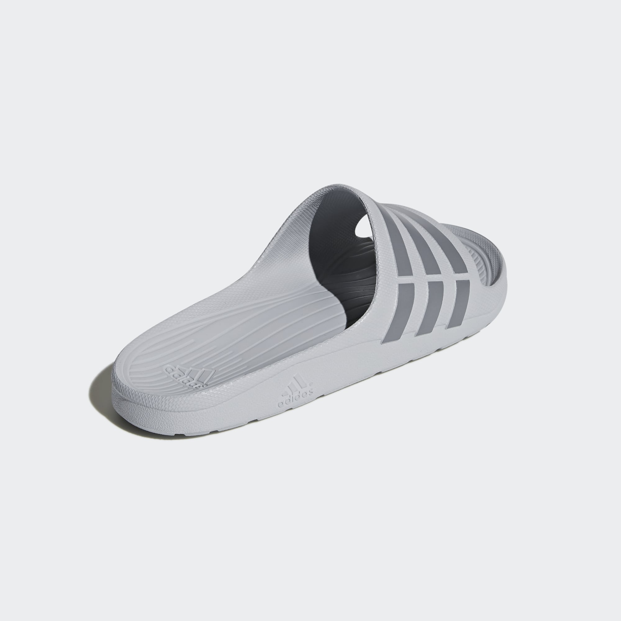 tekst Station Slagschip TFC Football - ADIDAS DURAMO SLIDES