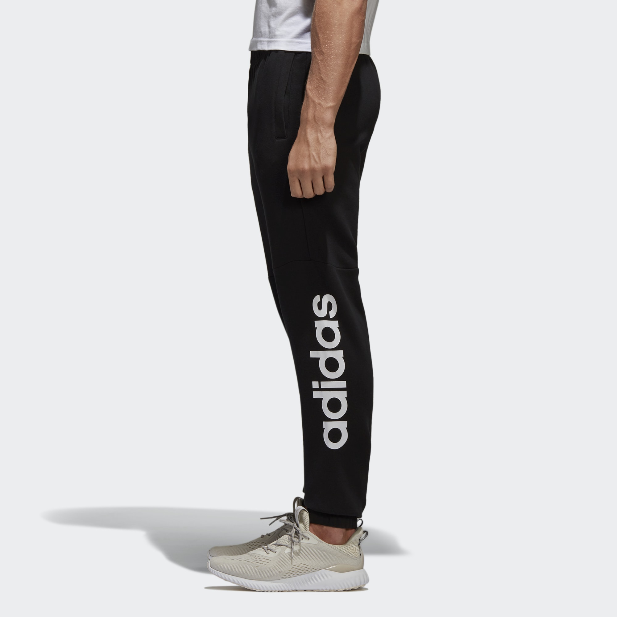 adidas essential linear logo pants