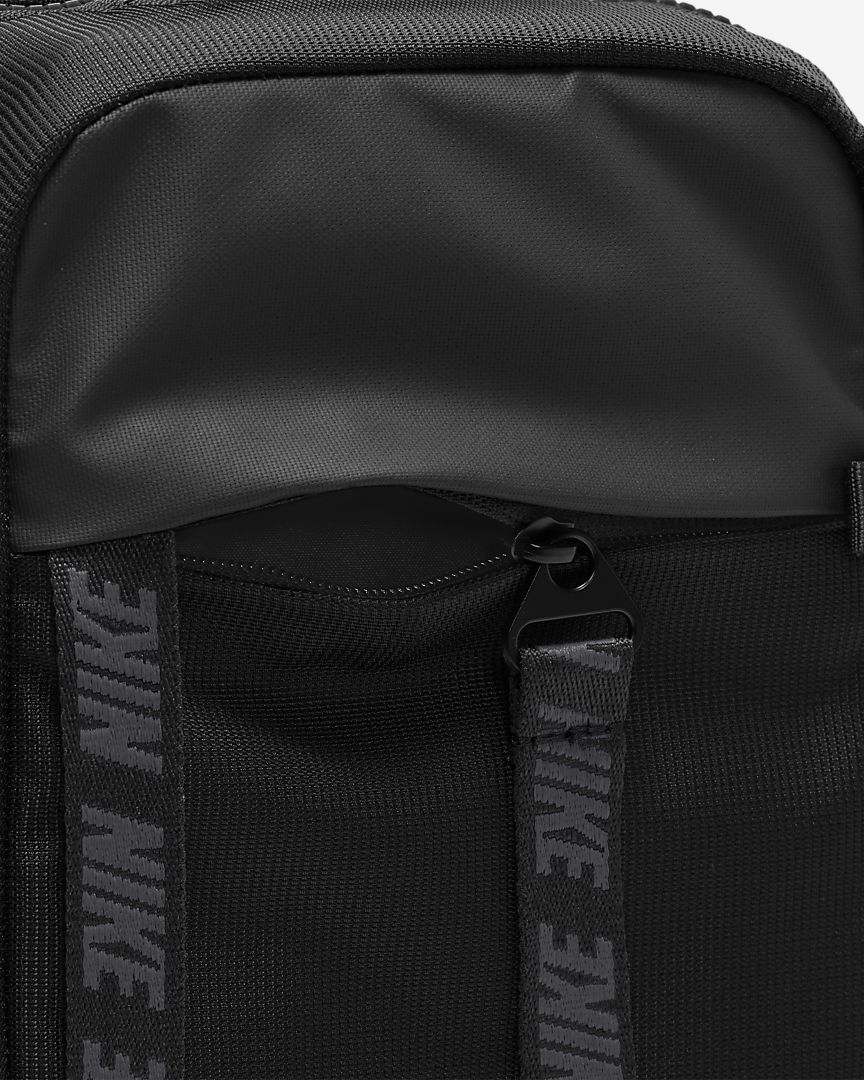 TFC Football - NIKE SPORTSWEAR HIP PACK